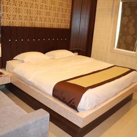 Hotel Angina Колката Екстер'єр фото